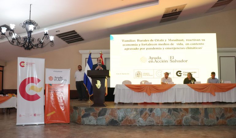 Durante la presentación del acto